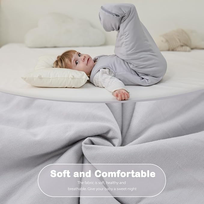 Mosebears Unisex Baby Sleep Sack 1.0 TOG, Supersoft Rayon Made from Bamboo Wearable Blanket with 2-Way Zipper (Light Grey,0-6 Months)