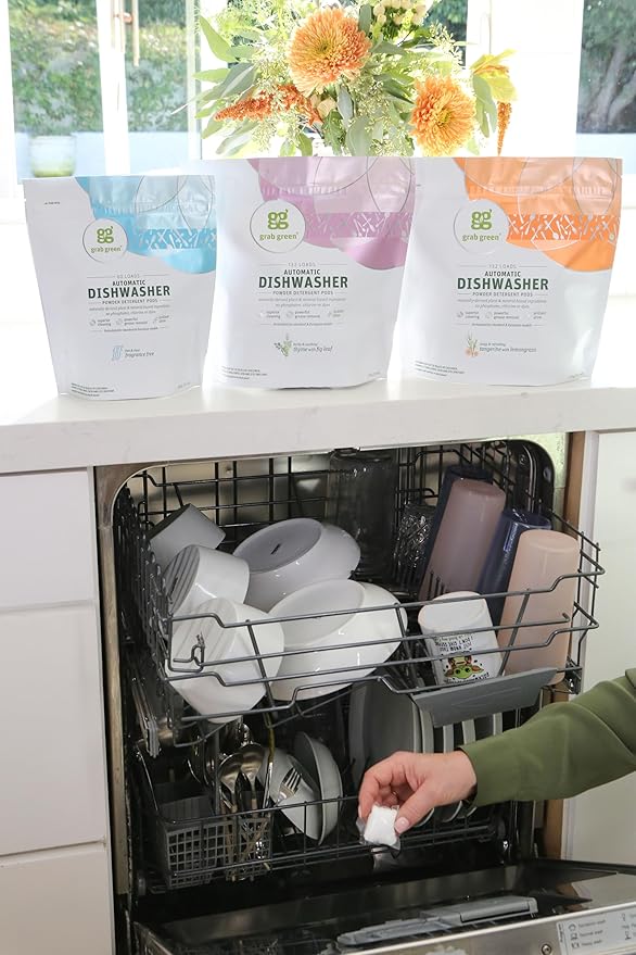 Grab Green Automatic Dishwashing Detergent Pods, 132 Count, Tangerine Lemongrass Scent, Plant and Mineral Based, Superior Cleaning, Powerful Grease Removal, Brilliant Shine